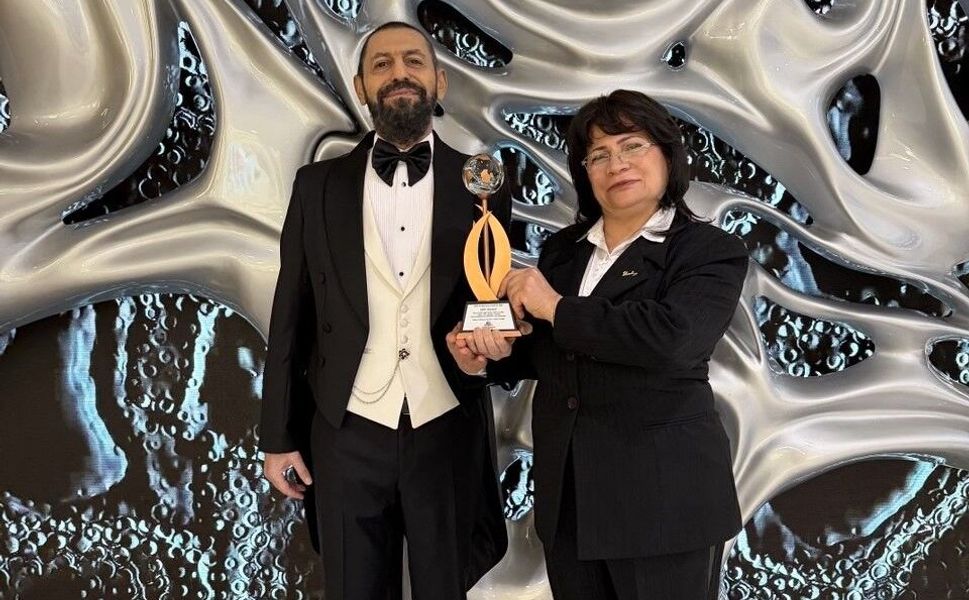 Küresel Barışın Mimarı Akif Manaf’a Bir Ödül Daha: "Yılın Barış İnsanı"