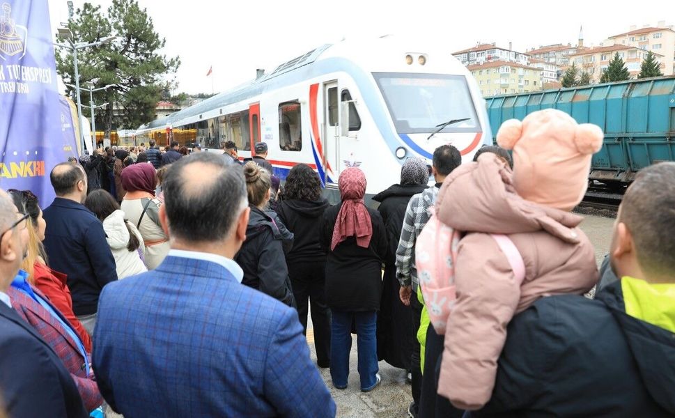 Turistik Tuz Ekspresi 2026 Sezonuna "Çocuk Bayramı" Coşkusuyla Başladı!