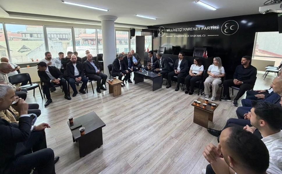 MHP Ataşehir Teşkilatı Bayramlaşma Programında Bir Araya Geldi
