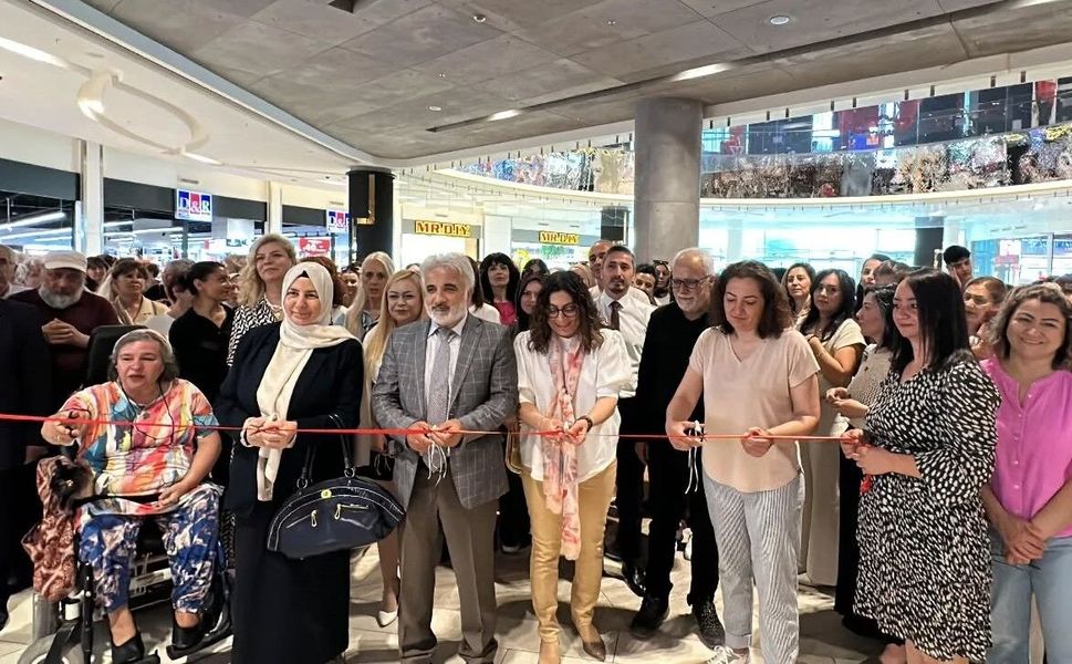 Ataşehir Halk Eğitimi Merkezi’nden Muhteşem Yıl Sonu Sergisi!
