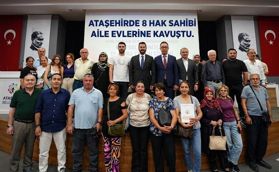 Ataşehir’de 8 Hak Sahibi Aile Daha Evlerine Kavuştu!