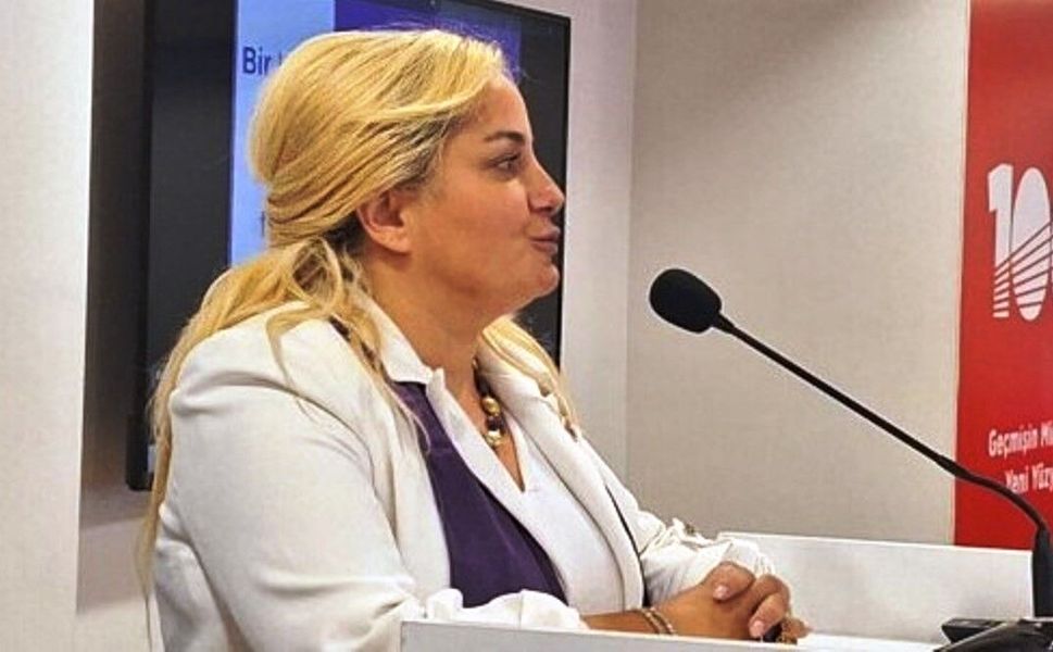 CHP Ataşehir Kadın Kolları’nda Didem Kadriye Bozdağ dönemi başladı