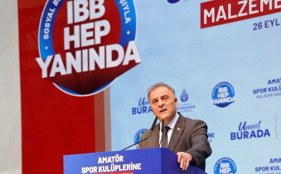 İBB’DEN KENTTEKİ AMATÖR SPOR KULÜPLERİNE MALZEME DESTEĞİ